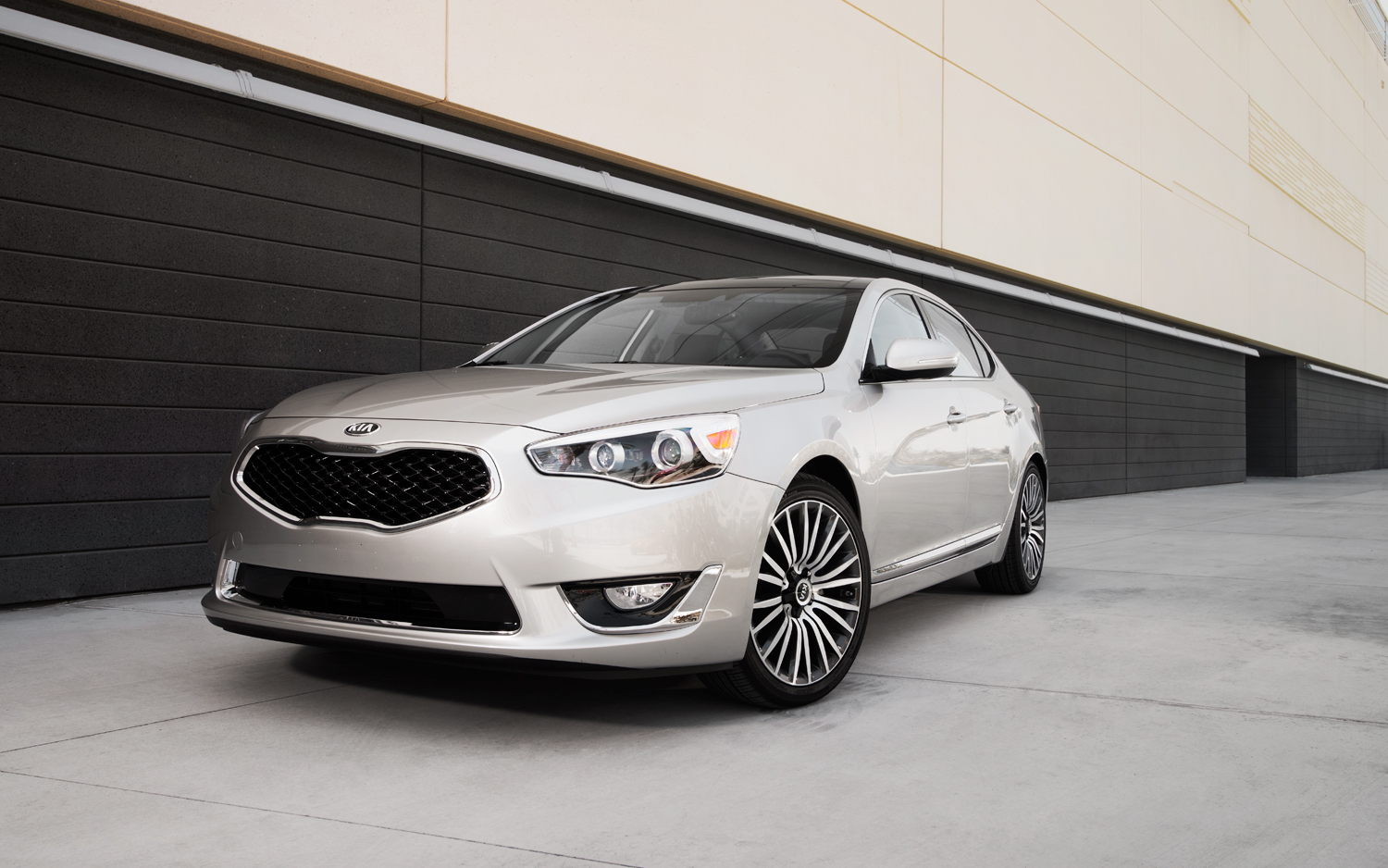 Paramount Kia Asheville: June 2013