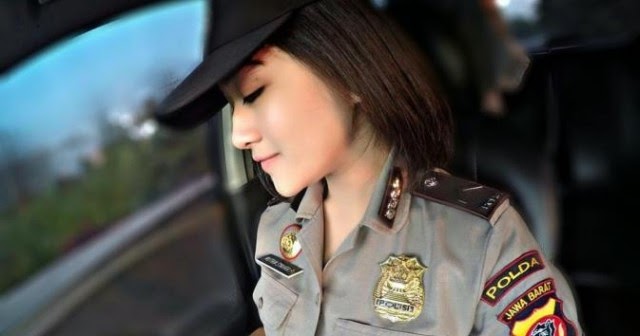 Pendaftaran Online Polwan Polisi Penerimaan Polri Go Id 2021 2022 Pendaftaran Net 2021 2022