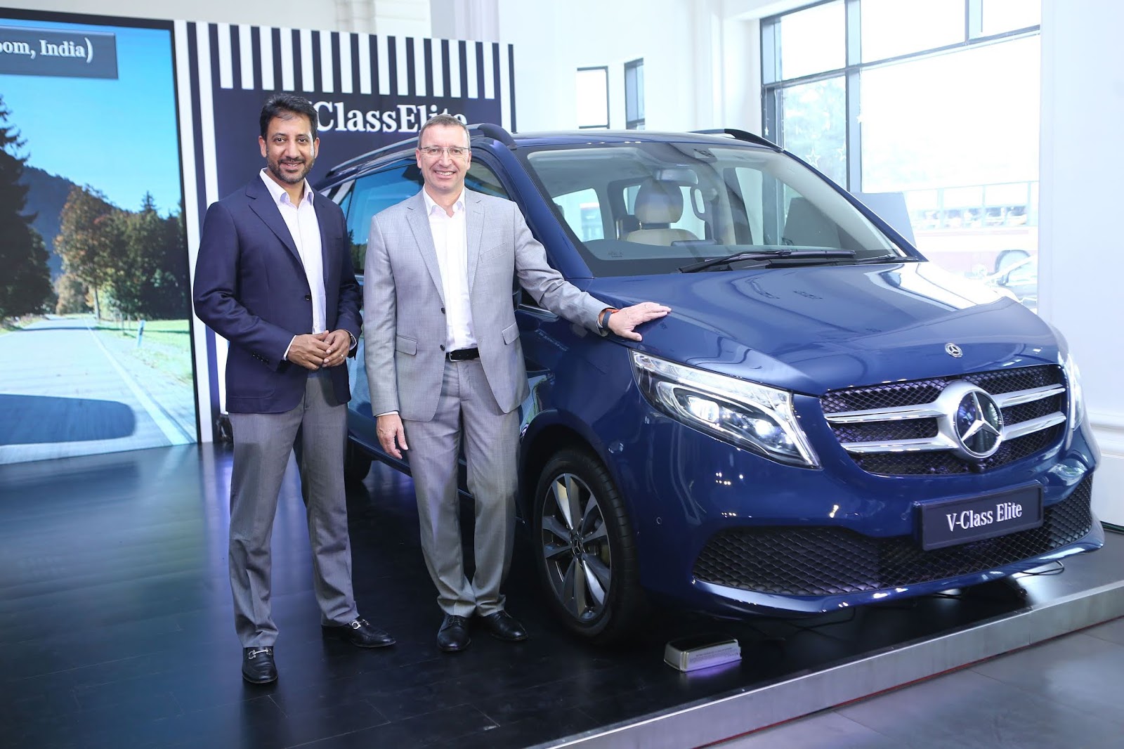 Mercedes Benz India Launches New V Class Elite Www Pune News Com