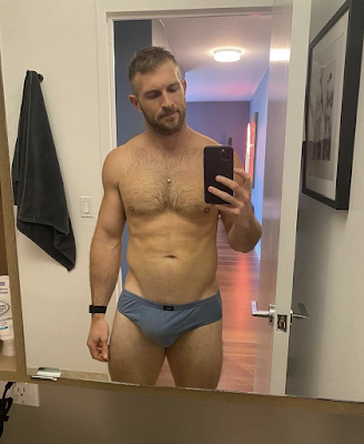 kenneth in the (212): Morning Wood