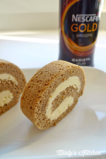 coffee swiss roll