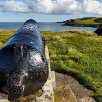 Pictures of Ireland: cannon protecting Black Castle in County Wicklow