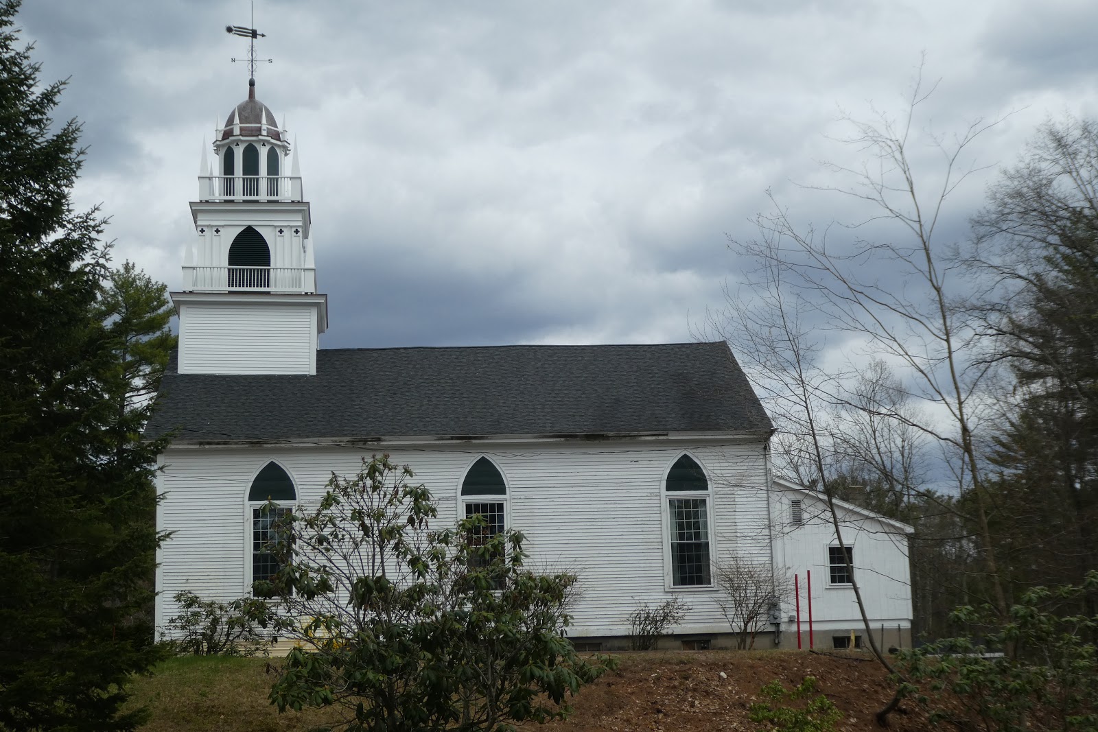 Nutfield Genealogy Crossroads Community Church, Bow, New Hampshire