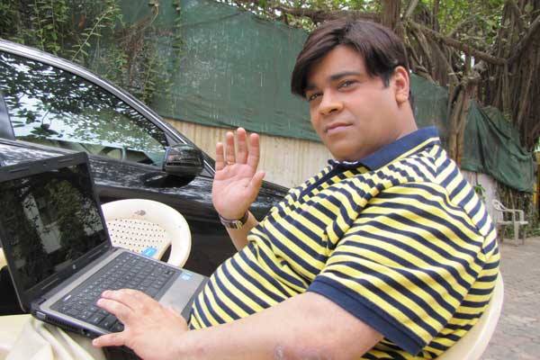 Kiku Sharda Comedian HD Pictures, Wallpapers - Whatsapp Images