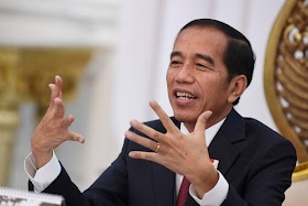 Jokowi Harus Pilih Menteri Bidang Ekonomi Yang Bebas Dari Kepentingan Partai