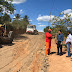 Prefeito de Jaguarari acompanha de perto trabalho de recuperação das estradas vicinais