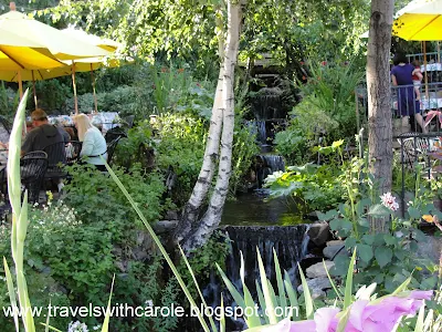 garden seating at Mountain Creek Restaurant + Buckhorn Tavern in Sierra City, California