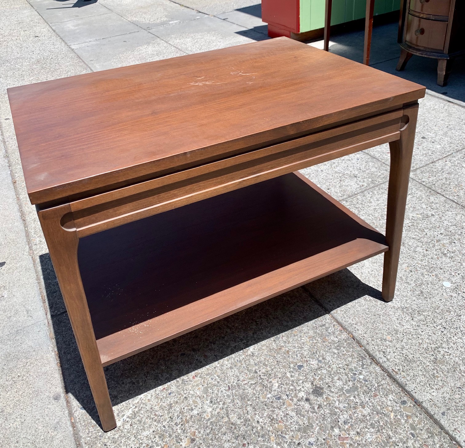 UHURU FURNITURE & COLLECTIBLES SOLD 107040 Vintage Mid Century Walnut