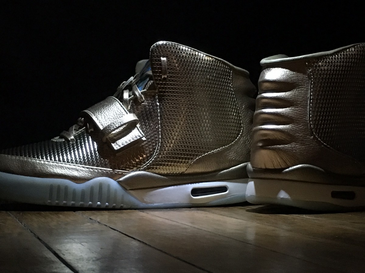 air yeezy 2 golden child