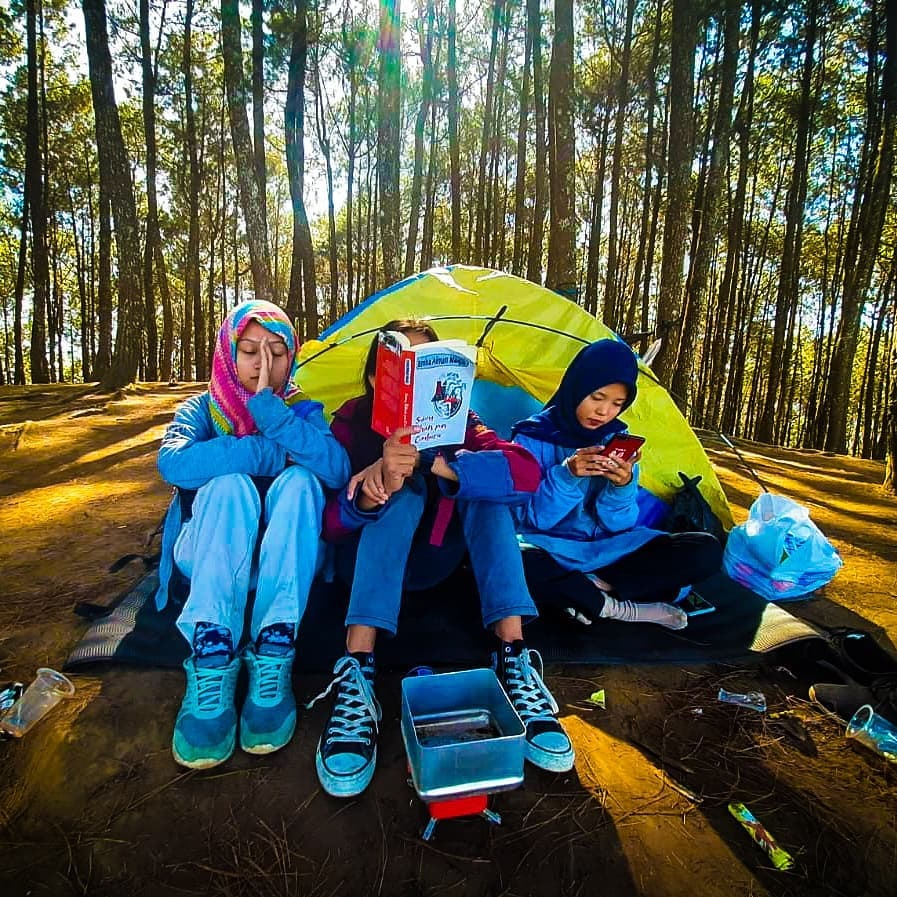 Camping di Puncak Bintang Bandung
