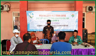 Mujiono, S.E., Kepala Desa Gudang, Salurkan Bantuan Langsung Tunai Dana Desa (BLT DD) kepada masyarakat yang terdampak pandemi covid 19.