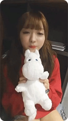 유시아.gif | 인스티즈