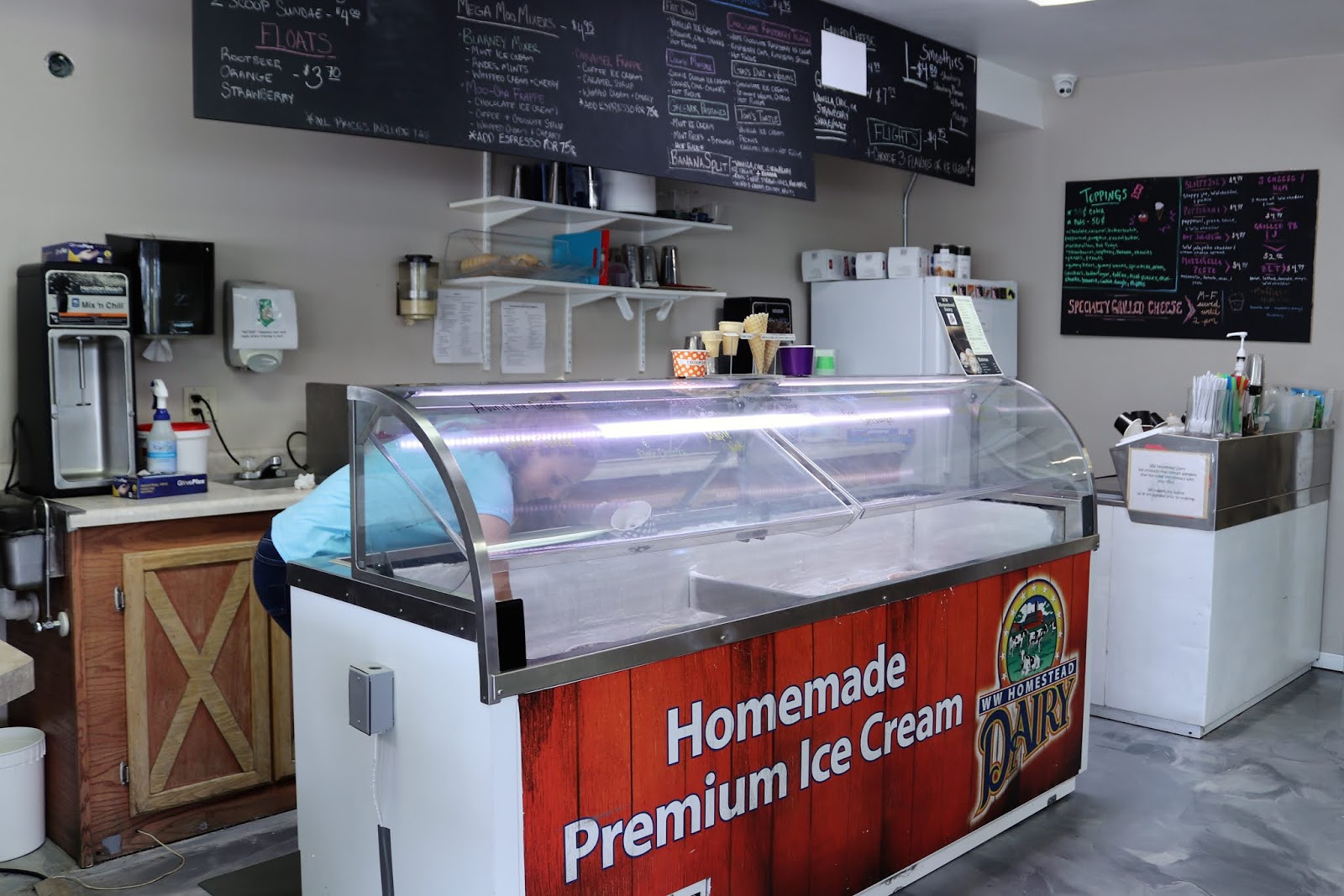 Corn, Beans, Pigs and Kids Iowa Ice Cream Road Trip at WW Homestead Dairy