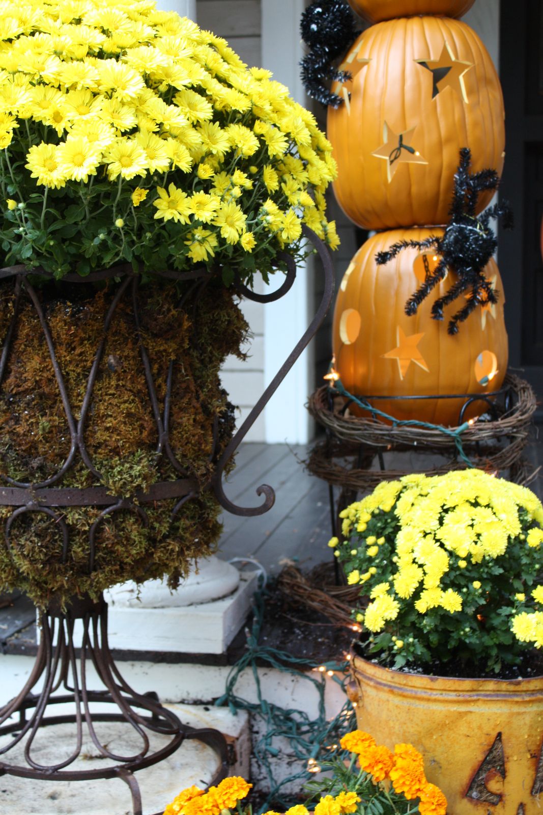Our Southern Nest: Whimsical Halloween Decorations