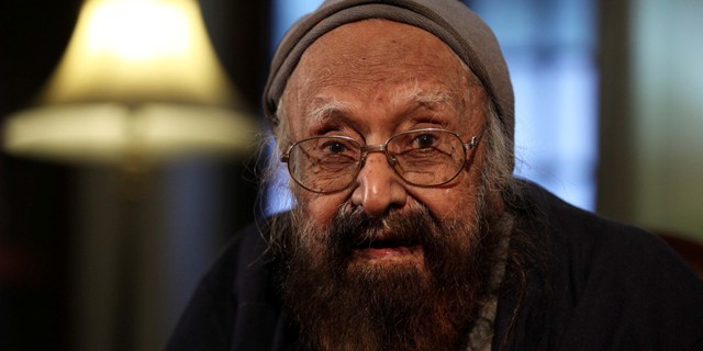 khushwant singh writings and character