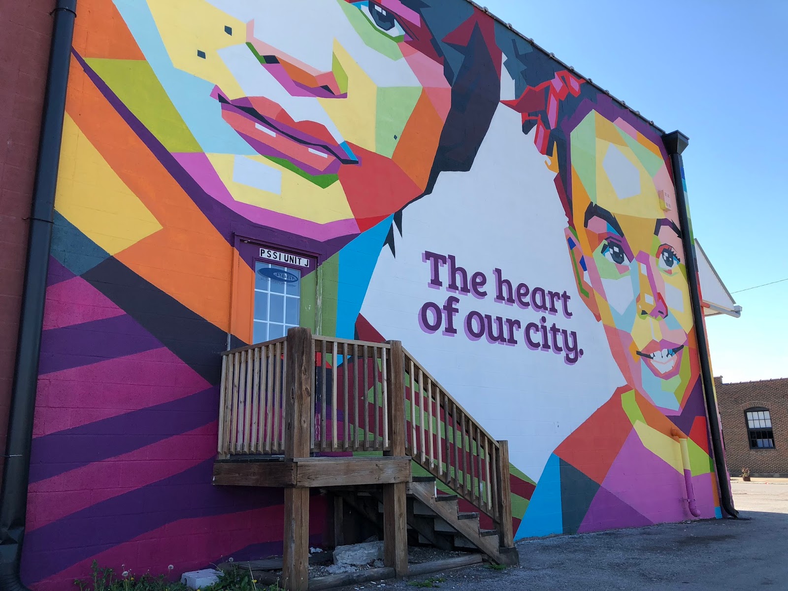 A Quiet Girl's Musings... A Guide to Louisville's Street Murals (Part 2)