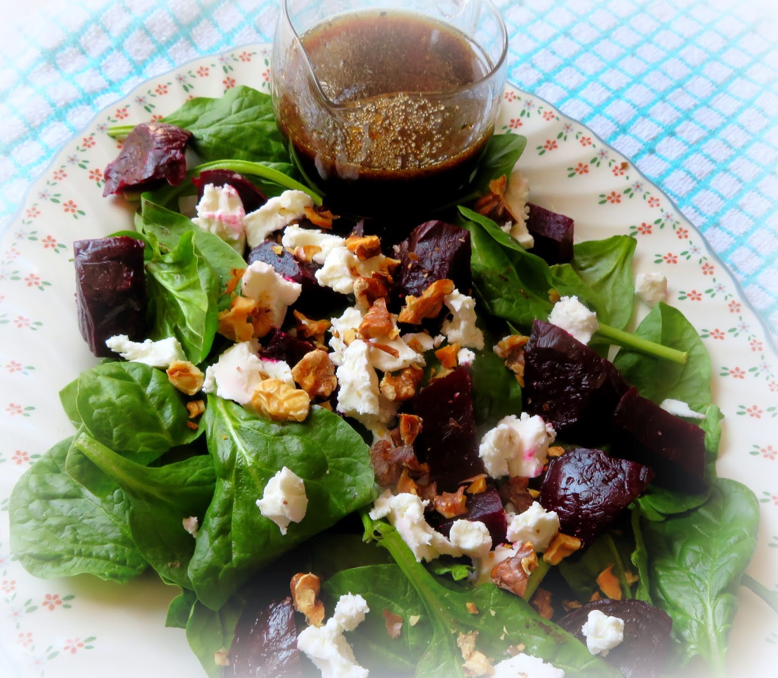 The English Kitchen Beetroot, Goat's Cheese & Toasted Walnut Salad