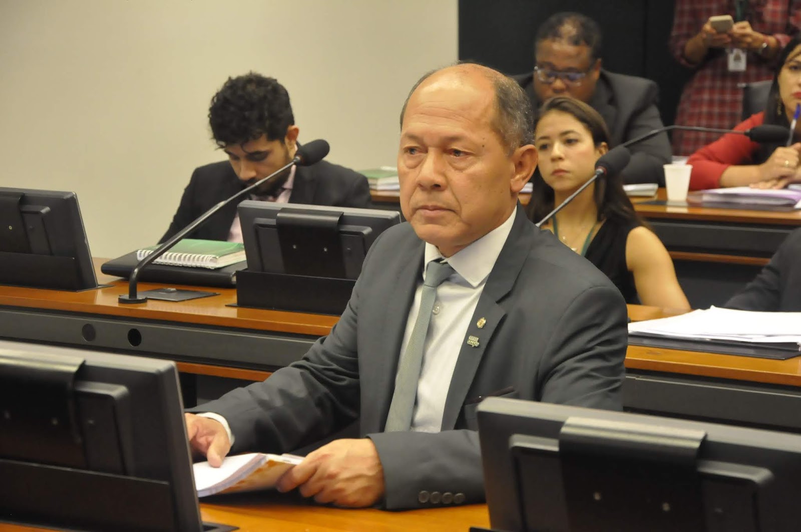 Coronel Chrisóstomo apresenta Projeto de Lei que destina recursos para