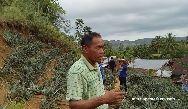 Ford Philippines - pickup trucks Ford Media Drive Bacolod - Ford Ranger pickup review - Ford Ranger Wildtrak - Ford Ranger XLT - Ranger Raptor - road trip - Bacolod blogger - Don Salvador Benedicto - pineapple farms - pineapple farmer