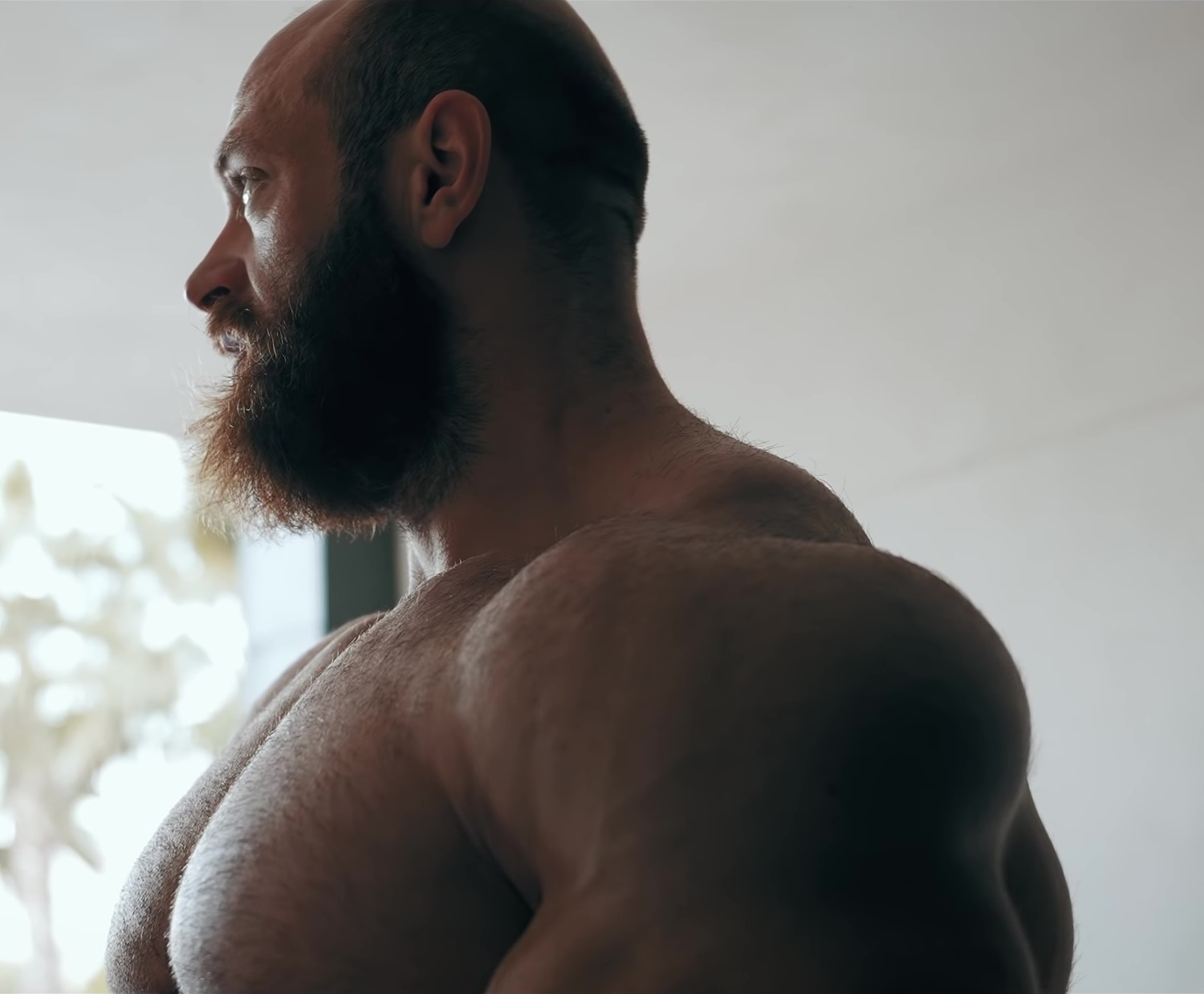 Джеймс Холлингсхед бодибилдинг