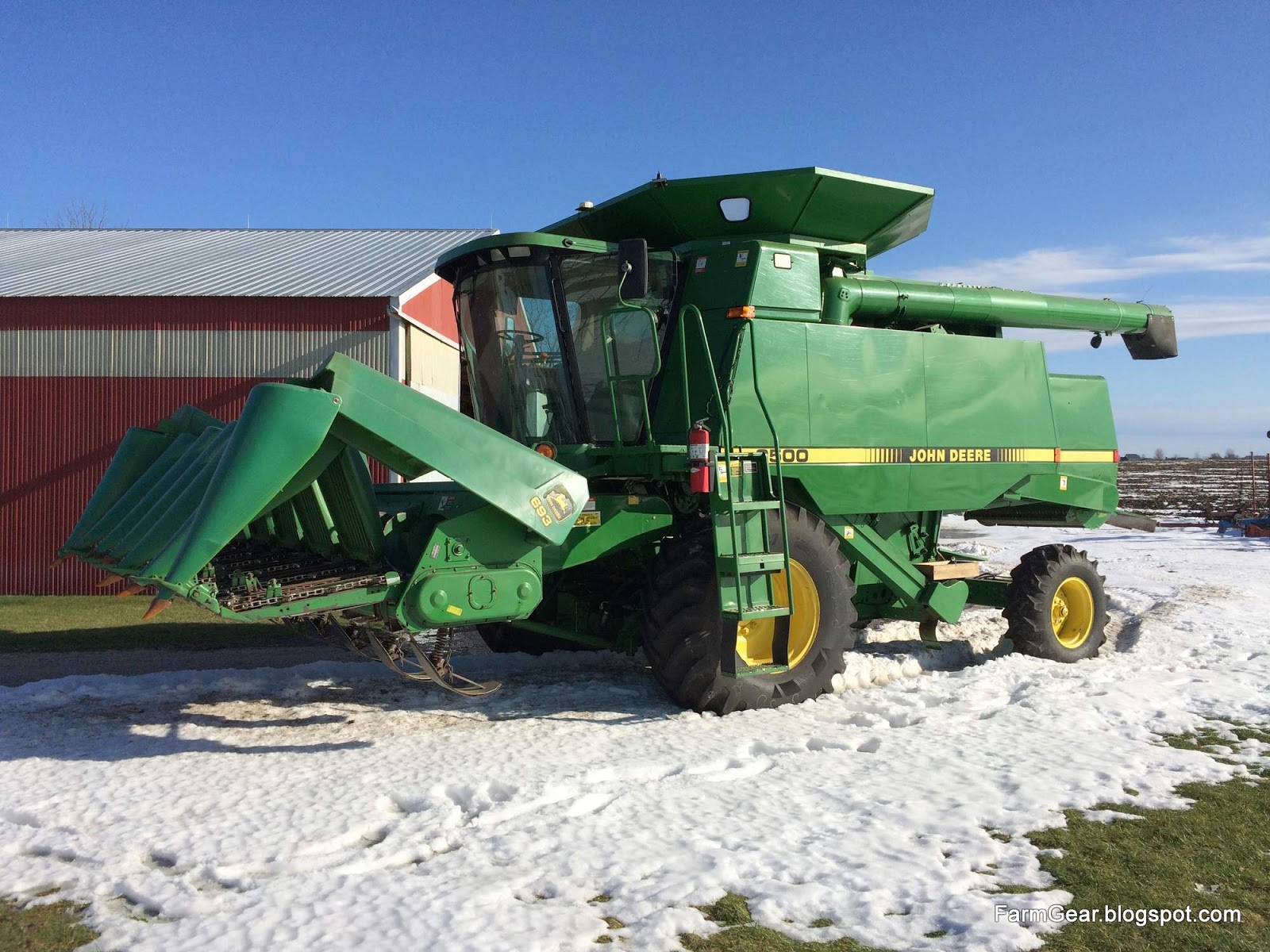 John Deere 9500 Combine, 693 Cornhead, F 925 Platform