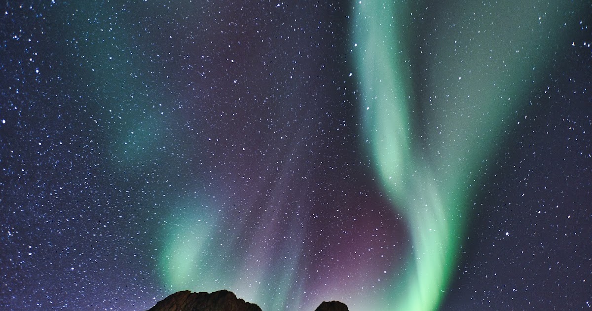 5 Fakta &amp; Penjelasan Mudah Konsep Fisika tentang Aurora pada Bab Medan