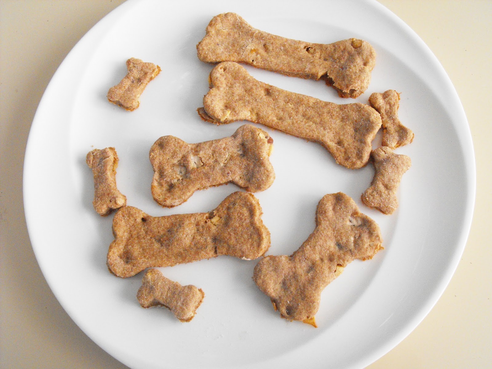 Bodhi's Mews Homemade Dog Biscuits