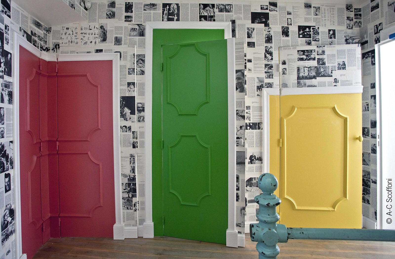 Как красиво покрасить дверь. Яркие двери в интерьере. Разноцветные двери. Цветные межкомнатные двери в интерьере. Разноцветные двери в интерьере.