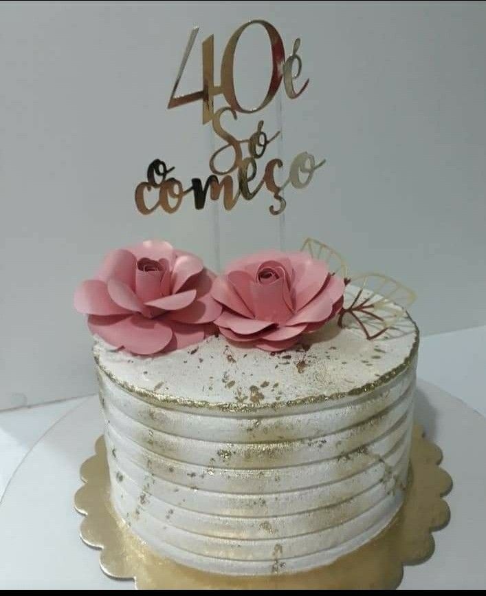 Topo de bolo feminino: +40 modelos incríveis para imprimir