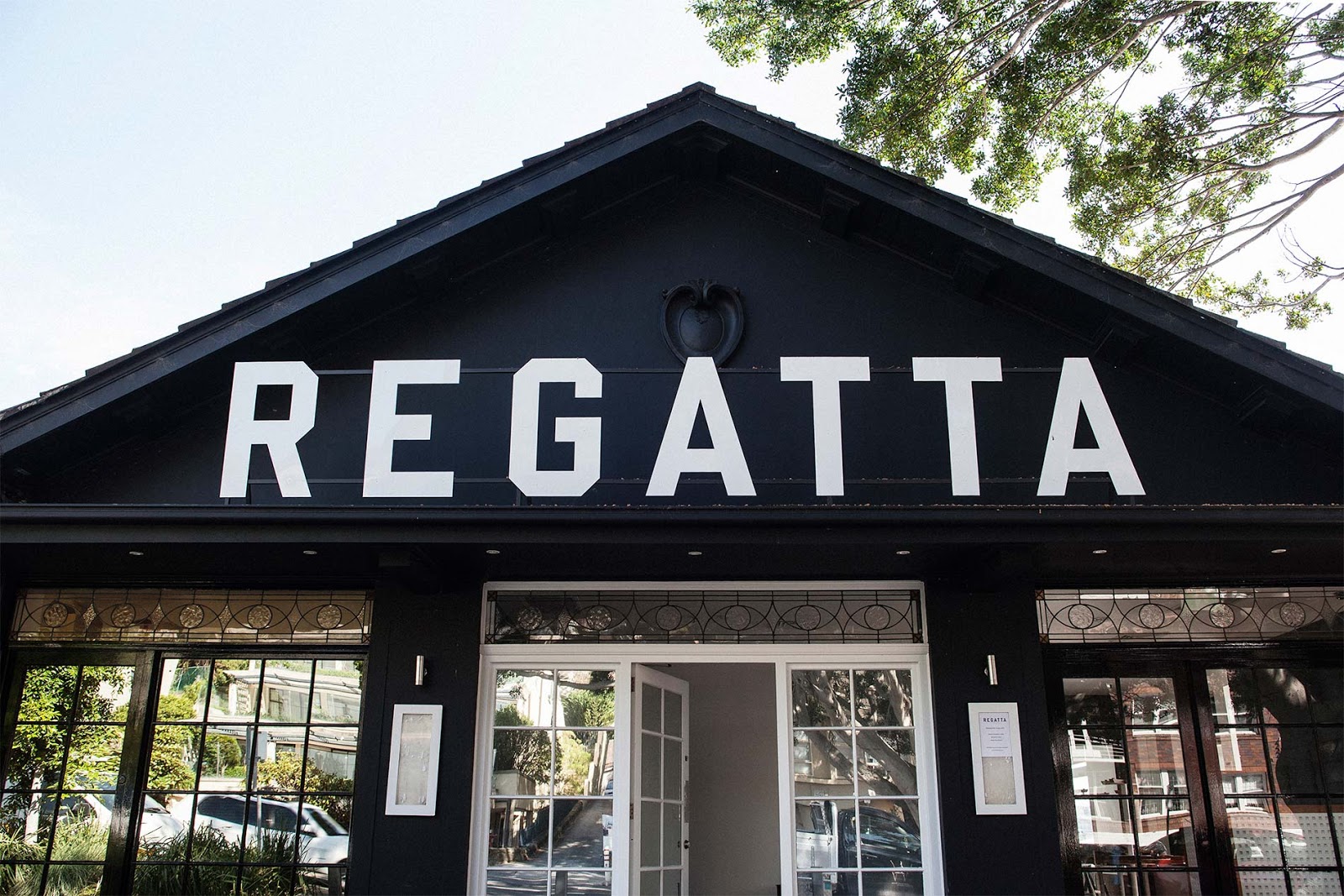 Gourmet on the Road Travelling, eating and drinking with Winsor Dobbin