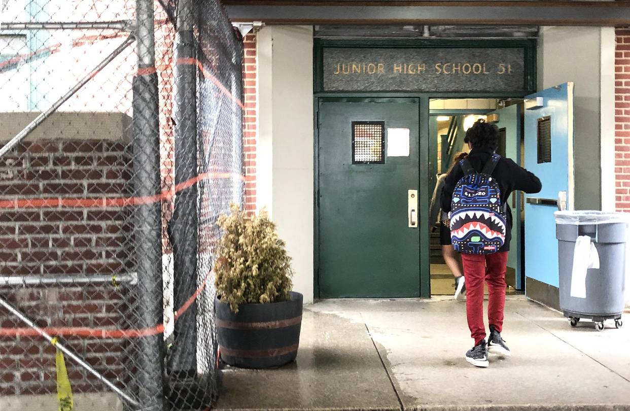 إلغاء امتحانات High Schools فى نيويورك بسبب فيروس كورونا إلغاء امتحانات High Schools فى نيويورك بسبب فيروس كورونا