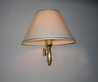 simple night wall lamp
