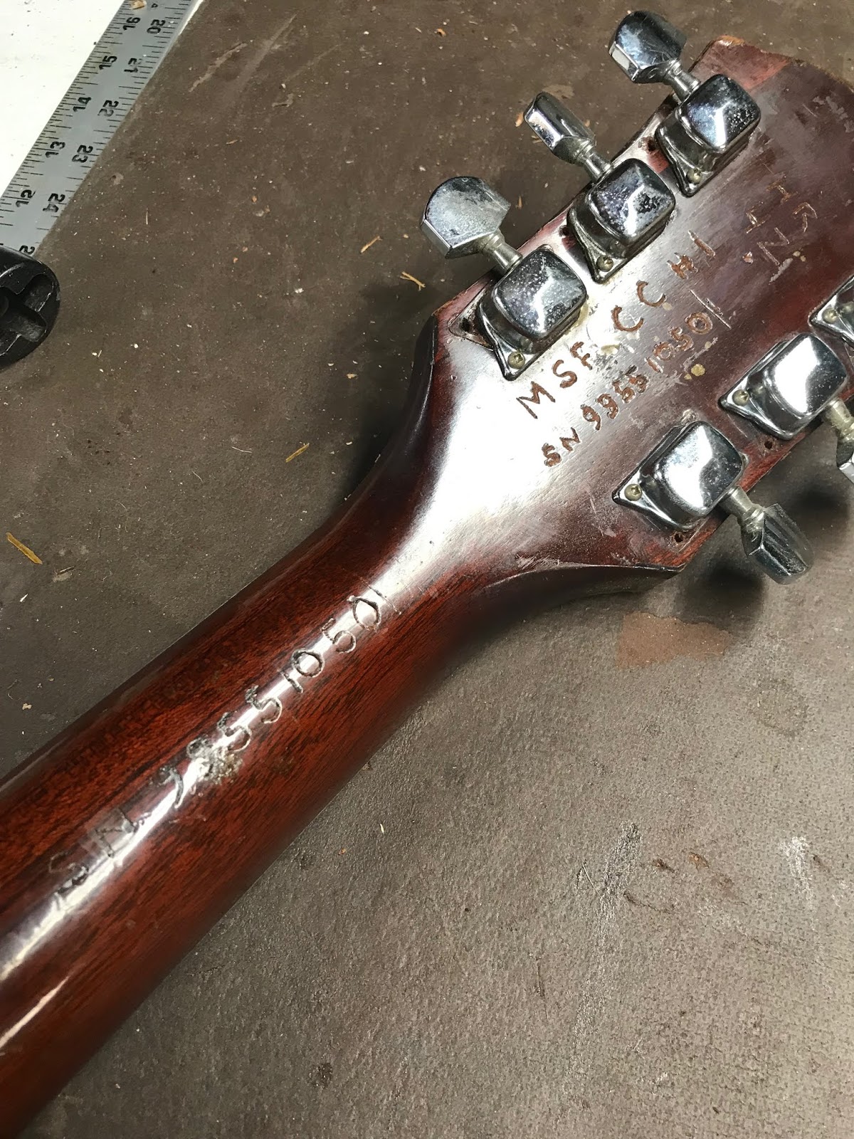 How to Refinish a Vintage or Antique Guitar S. Nathaniel Adams