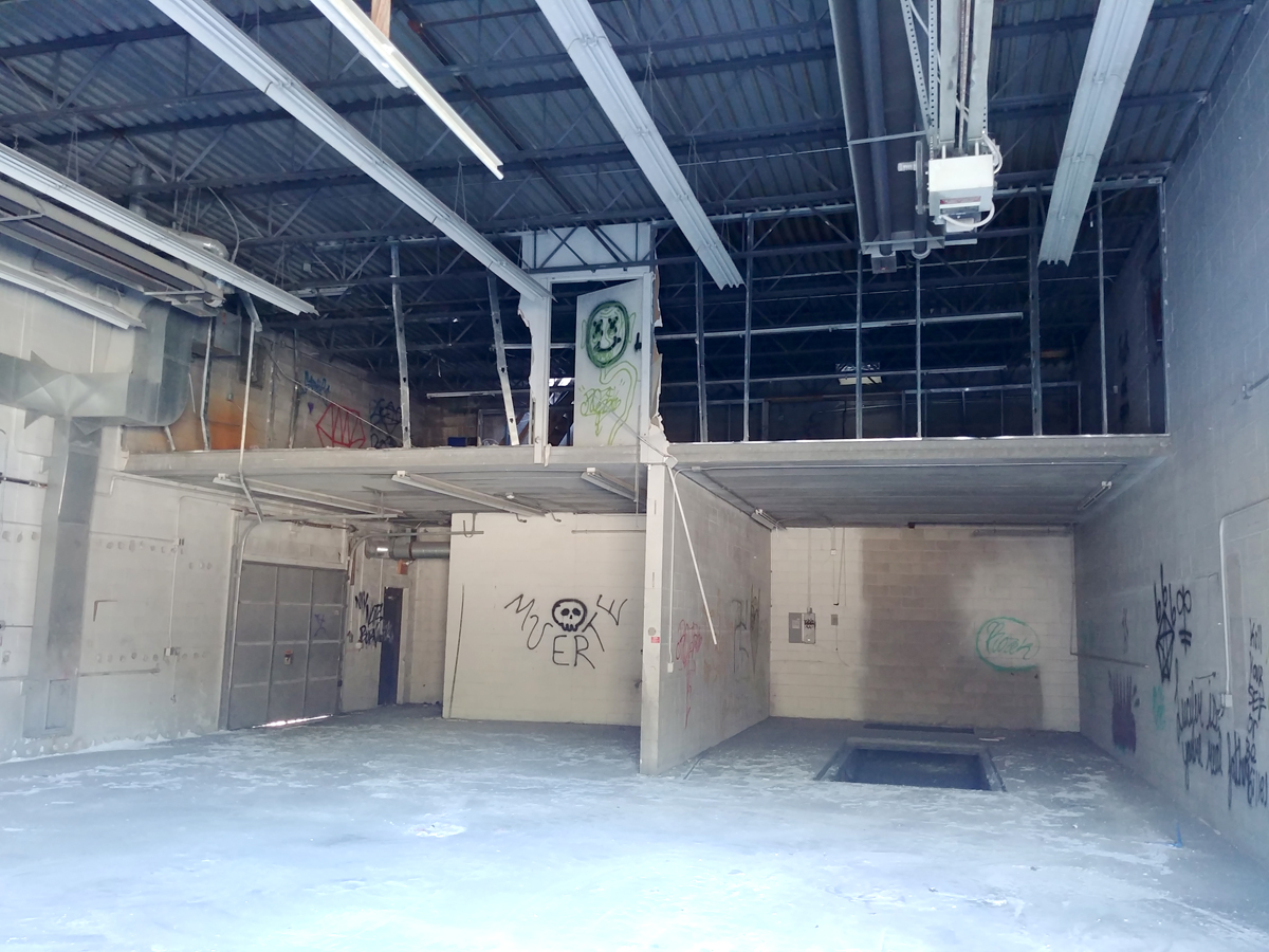 Saxon Motors 2 The Wrath of Flar! Elk River, MN