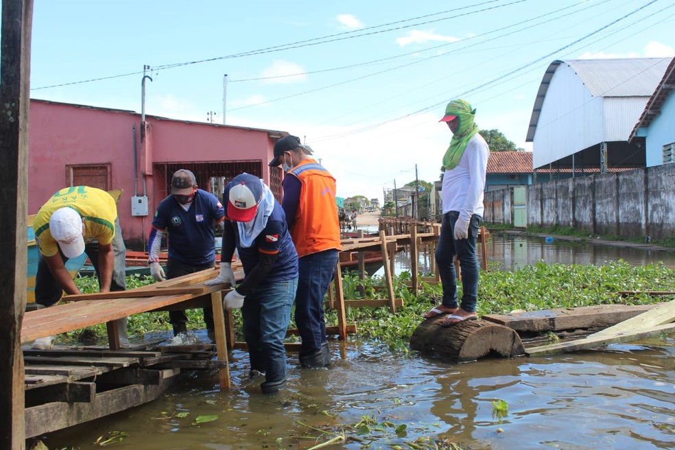 Helder homologa situação de emergência em Óbidos devido à cheia do rio Amazonas