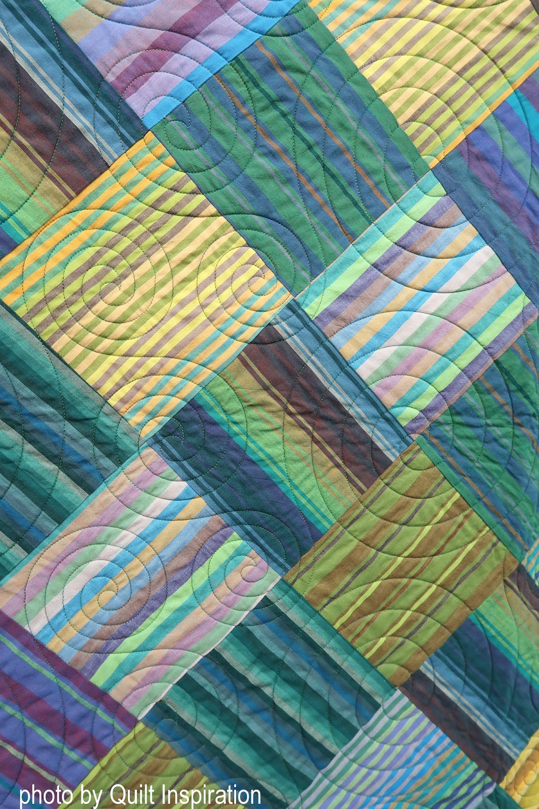 Quilt Inspiration Modern Quilt Month 2020 ! part 4