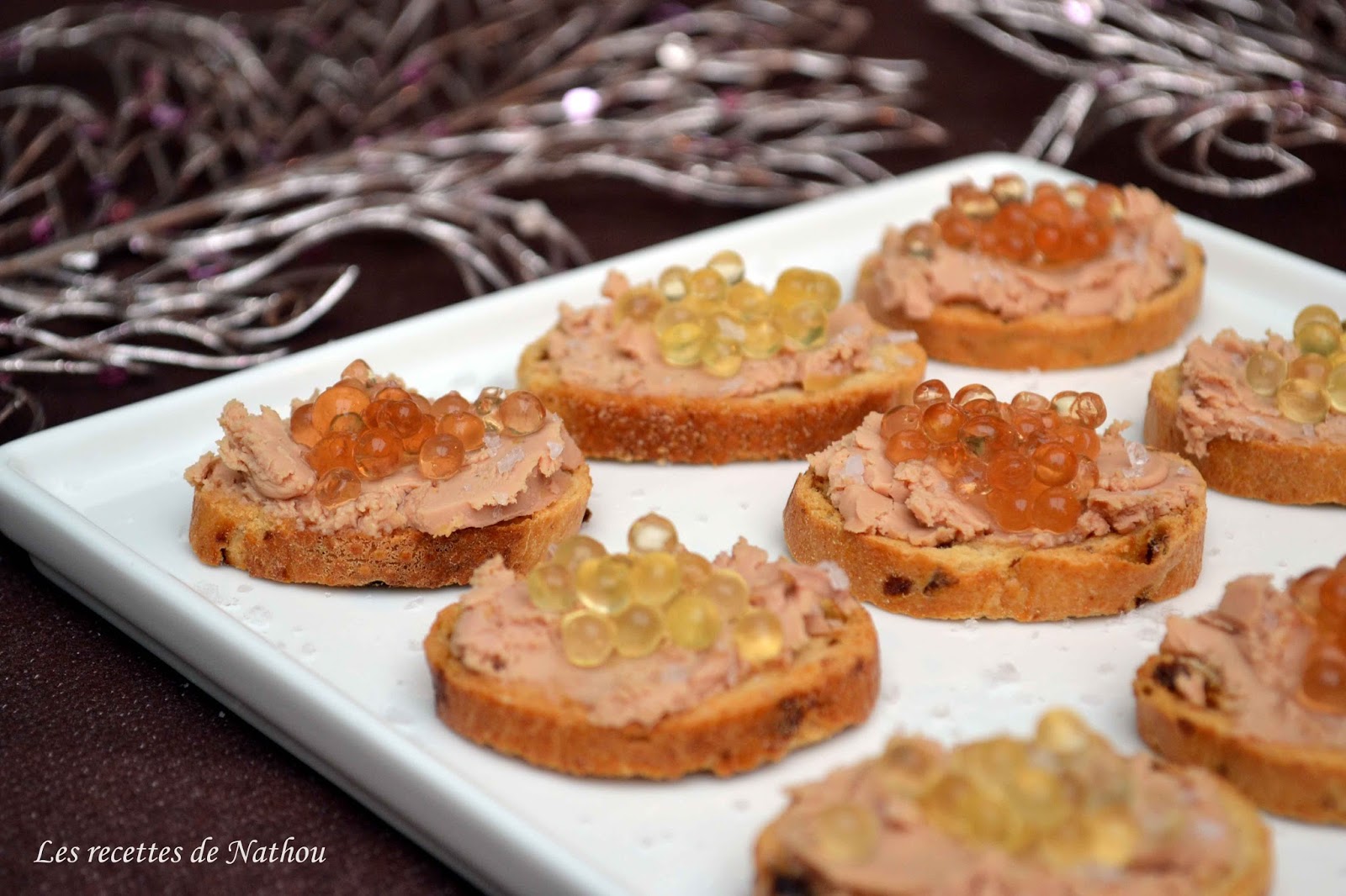 Ma cuisine au fil de mes idées... Toasts au foie gras, perles au sirop