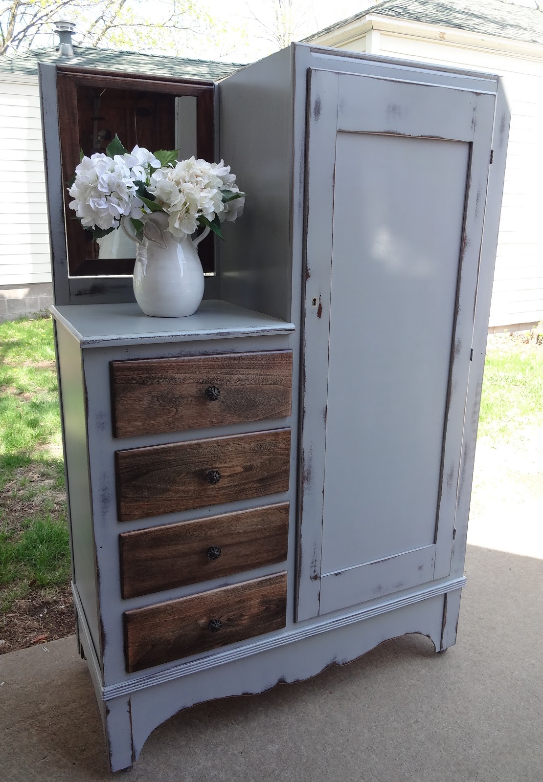{createinspire} Antique Wardrobe