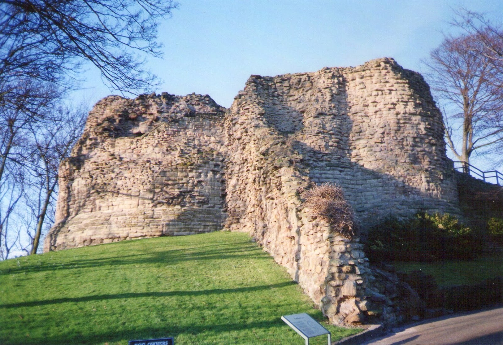 Paula Martin Romance Author Pontefract Castle