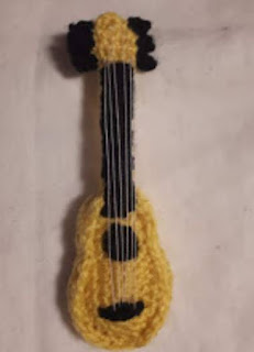 PATRON GRATIS GUITARRA AMIGURUMI 42311