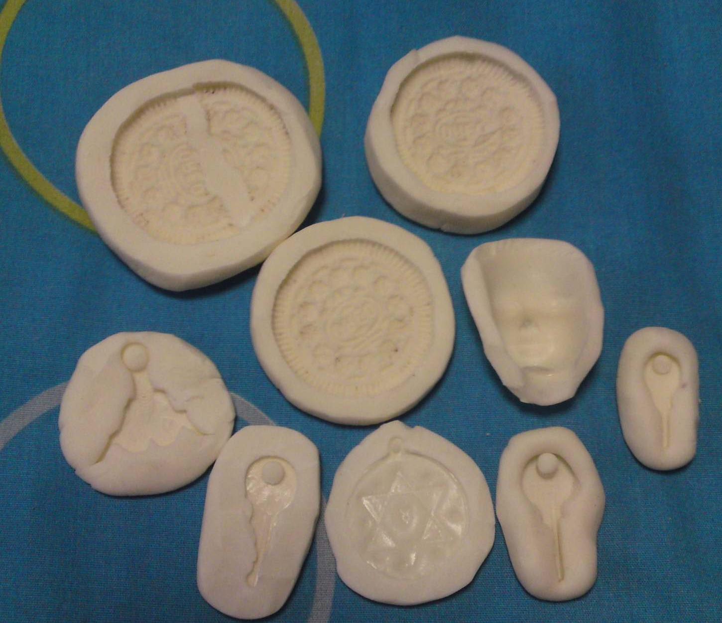 EL MUNDO DE LA PASTA FLEXIBLE ASI QUEDARON MIS PRIMEROS MOLDES...