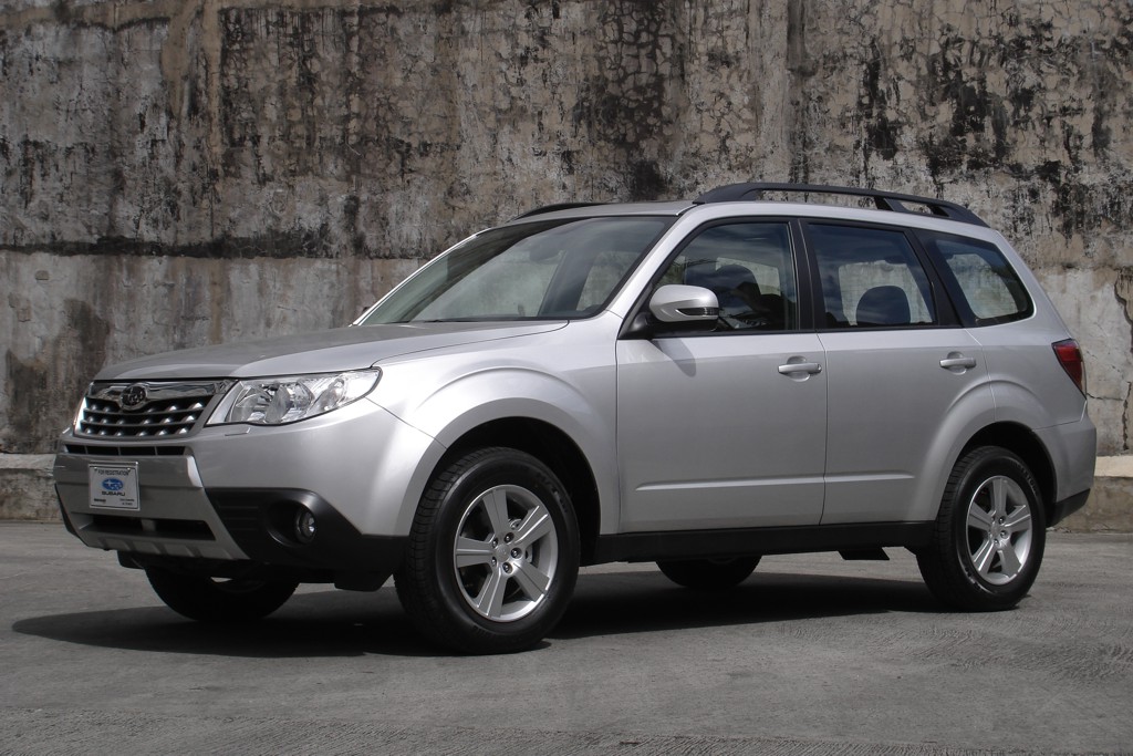 Review 2012 Subaru Forester 2.0 XS CarGuide.PH