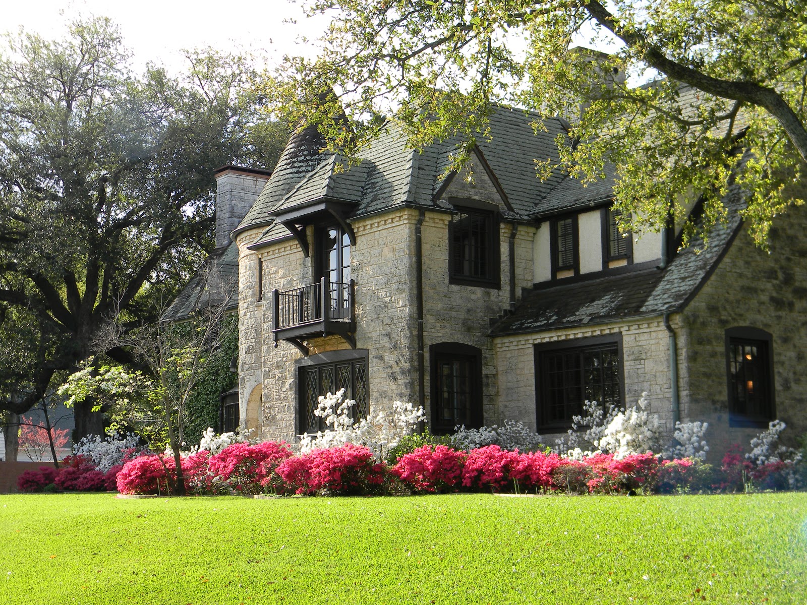 RVFulltimingLove Azalea Houses of Tyler, Tx