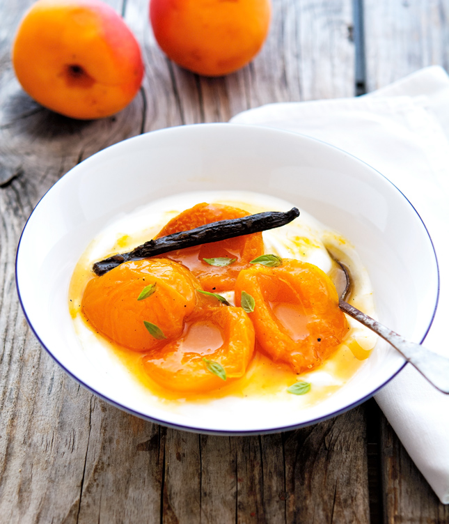 The Iron You Ginger and Vanilla Bean Apricot Compote