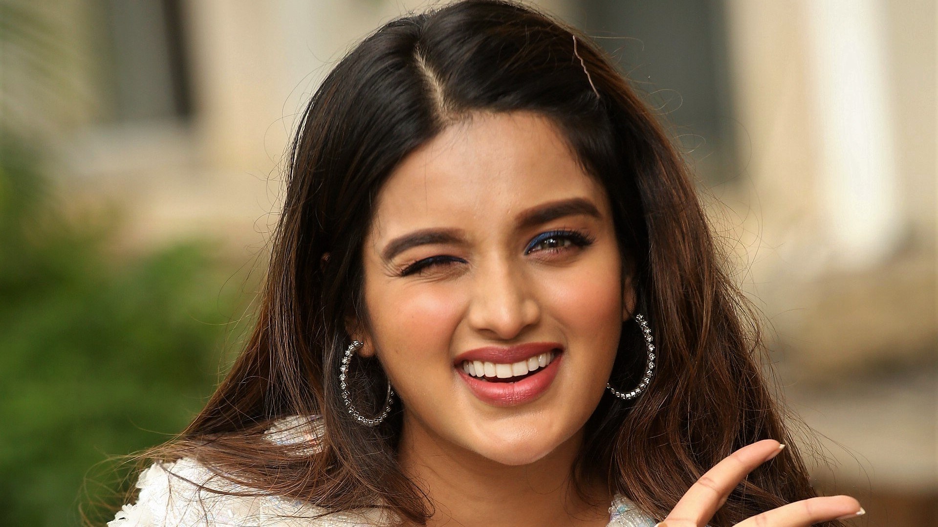 Nidhhi Agerwal HD UHD Photo