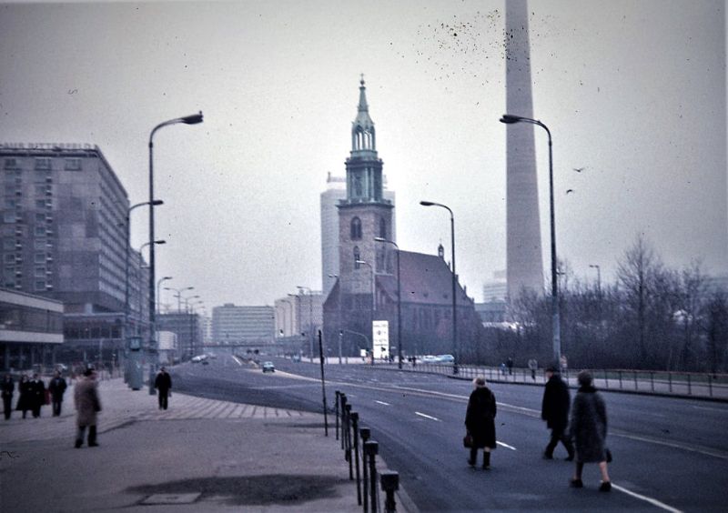 Восточный берлин сегодня Восточный берлин сегодня