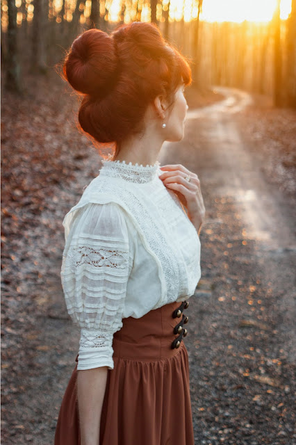 victorian fashion