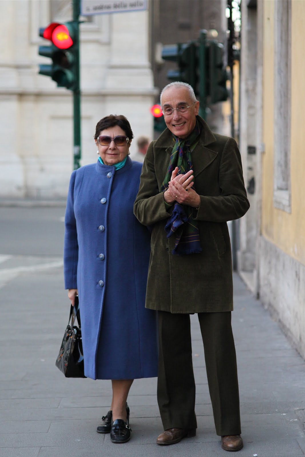 пожилые итальянцы. пенсионеры в германии. пожилой итальянец. итальянцы пенсионеры.