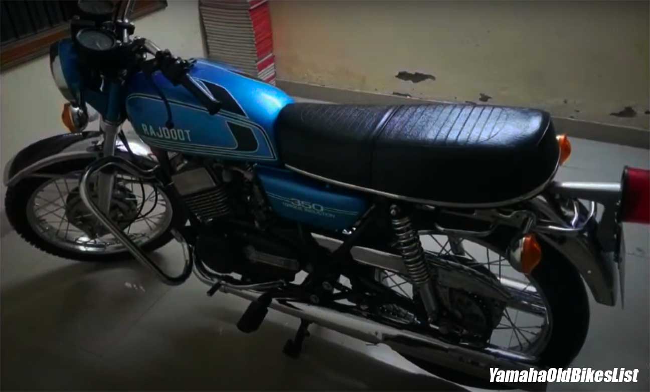 Old Yamaha RD350 Rajdoot Restoration