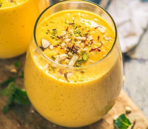 Easy Indian Mango Lassi #drinks #vegan
